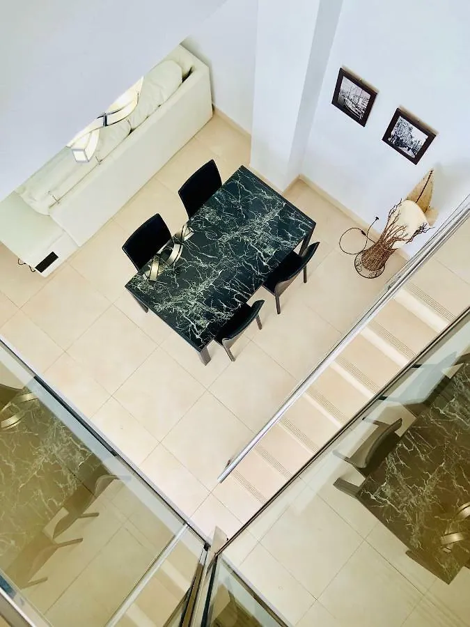 August Renoir Chalet Adosado Villa Cambrils Holiday home
